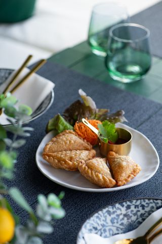 Curry Puff (4)